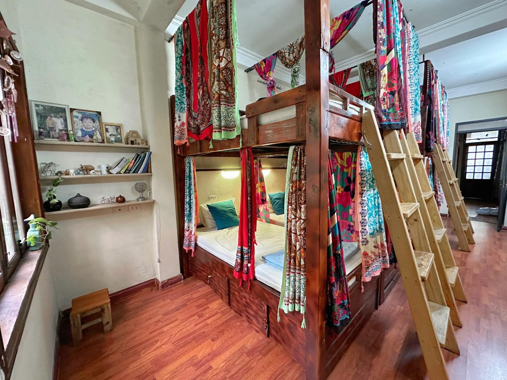 Halo Bay Homestay Hạ Long Extérieur photo